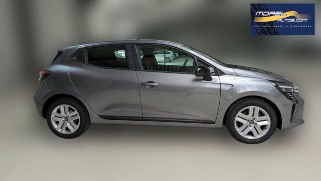 Renault Clio image 8