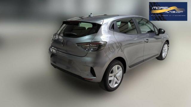 Renault Clio image 2