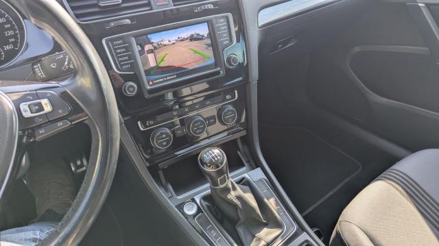 Volkswagen Golf Sw image 7