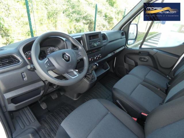 Renault Master image 7