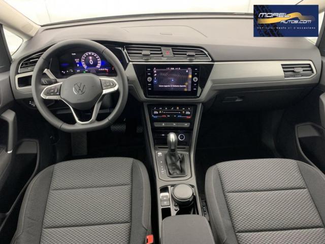 Volkswagen Touran image 1