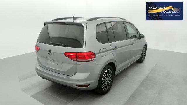 Volkswagen Touran image 2