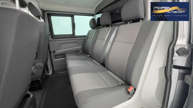 Volkswagen Transporter image 8
