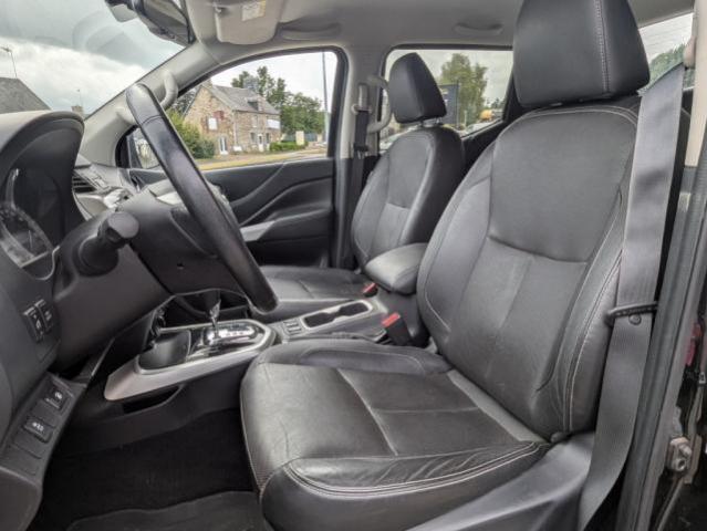 Nissan Navara image 1