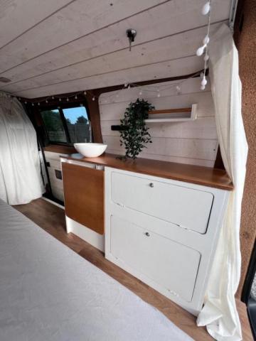 Volkswagen Transporter image 4
