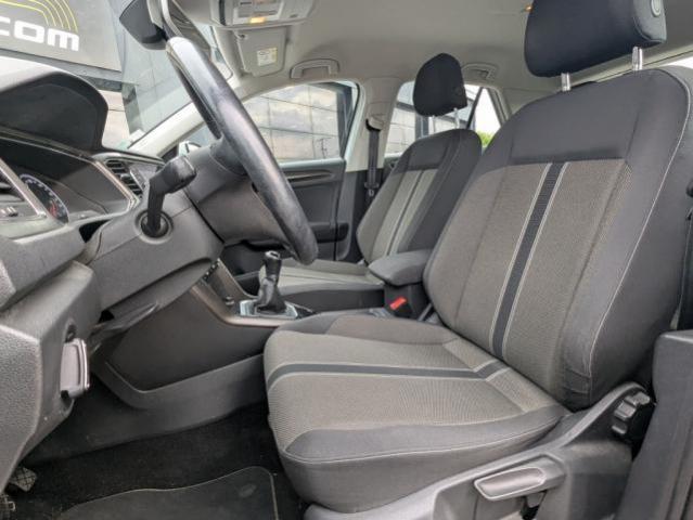 Volkswagen T-Roc image 4