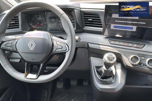 Renault Master image 8