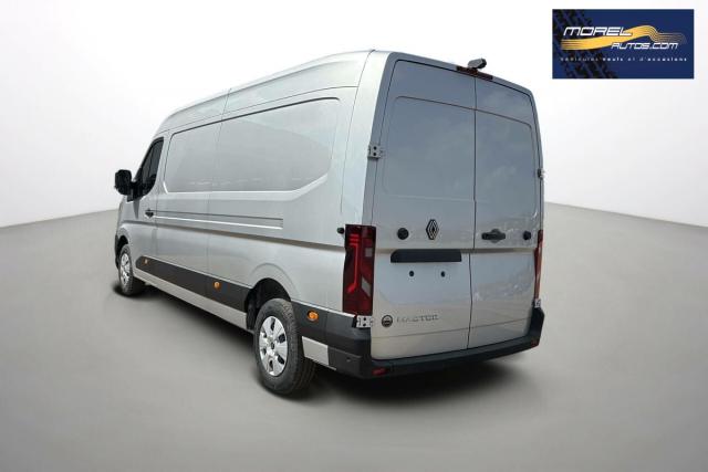Renault Master image 9