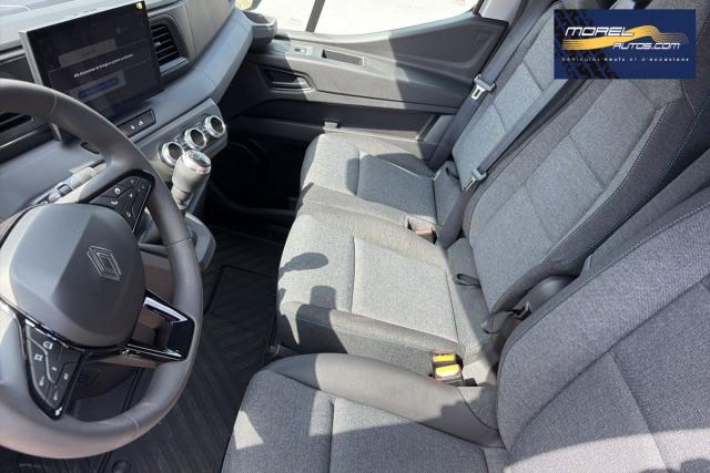 Renault Master image 3
