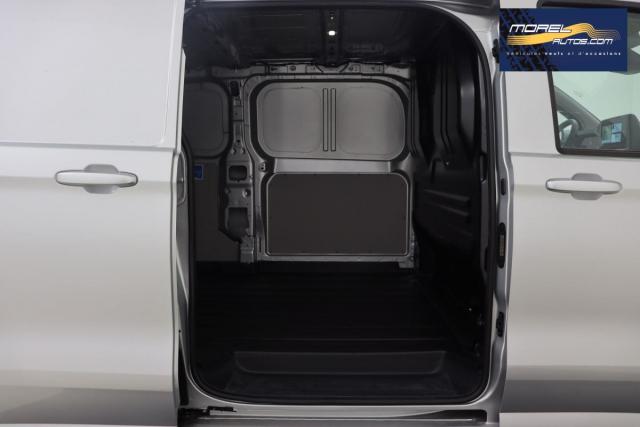 Volkswagen Transporter image 4