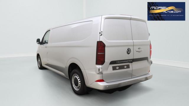 Volkswagen Transporter image 3
