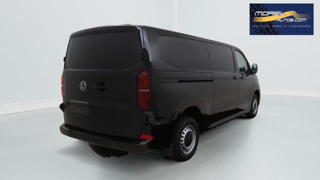 Volkswagen Transporter image 3