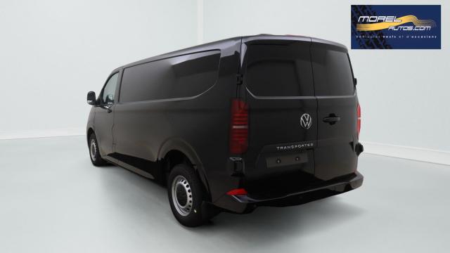 Volkswagen Transporter image 9