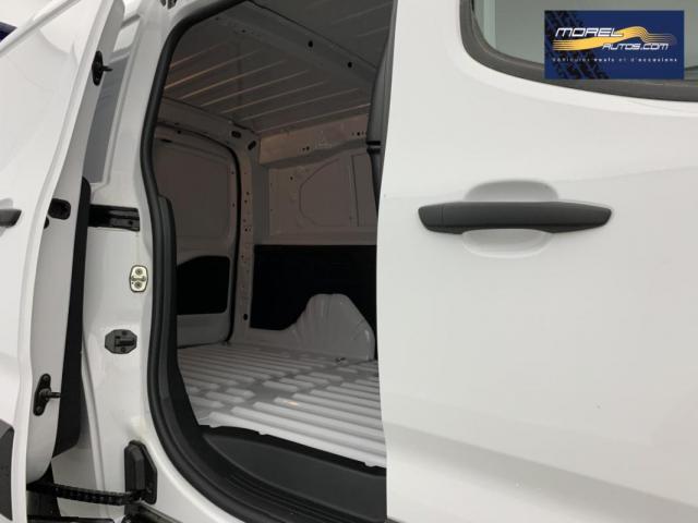 Peugeot Partner image 7