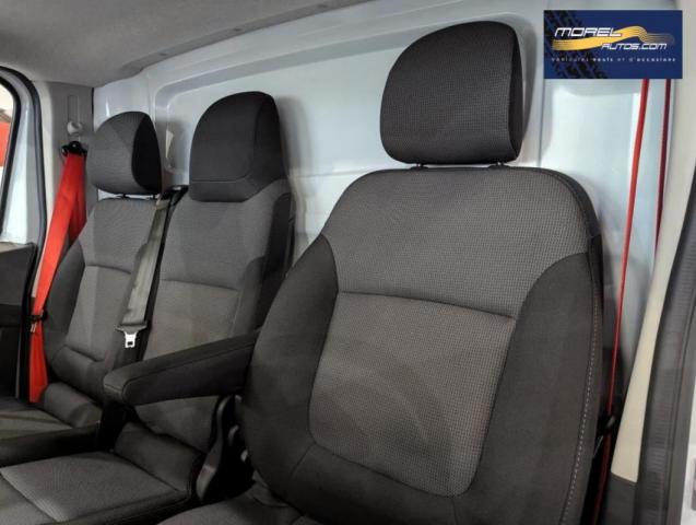 Renault Trafic image 1