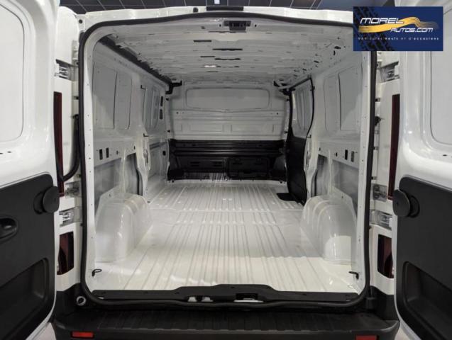 Renault Trafic image 6