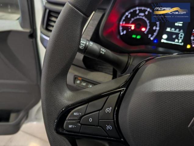 Renault Trafic image 8