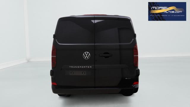 Volkswagen Transporter image 7