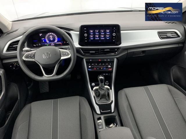 Volkswagen T-Roc image 6