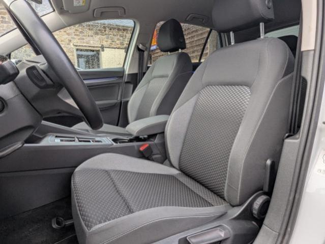 Volkswagen Golf image 1