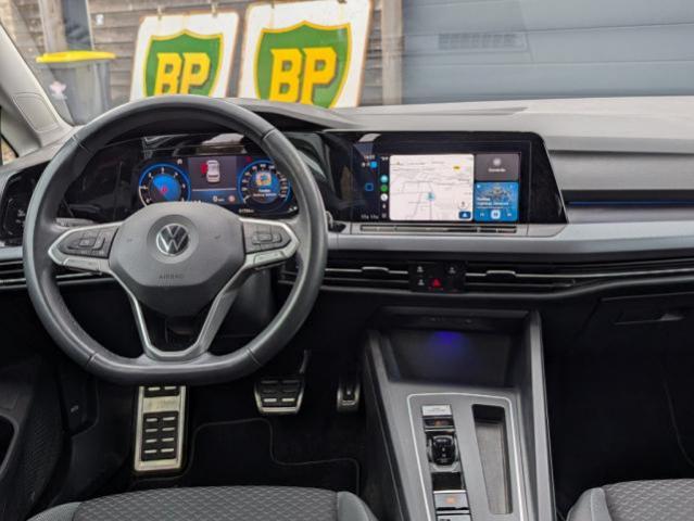 Volkswagen Golf image 7