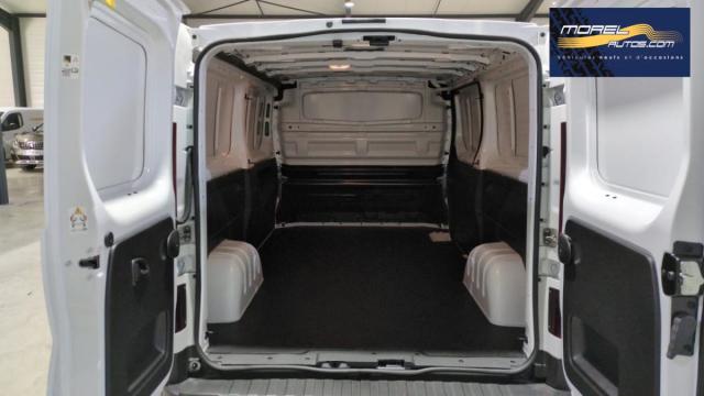 Renault Trafic image 4