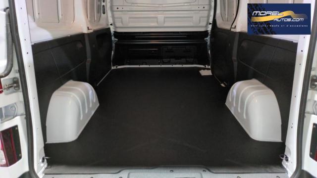 Renault Trafic image 1