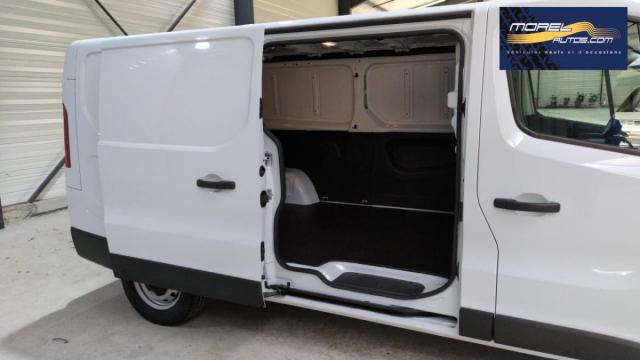 Renault Trafic image 5