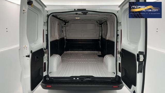 Renault Trafic image 7