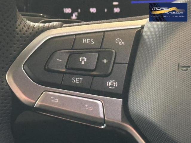 Volkswagen T-Roc image 9