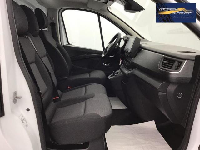 Renault Trafic image 1