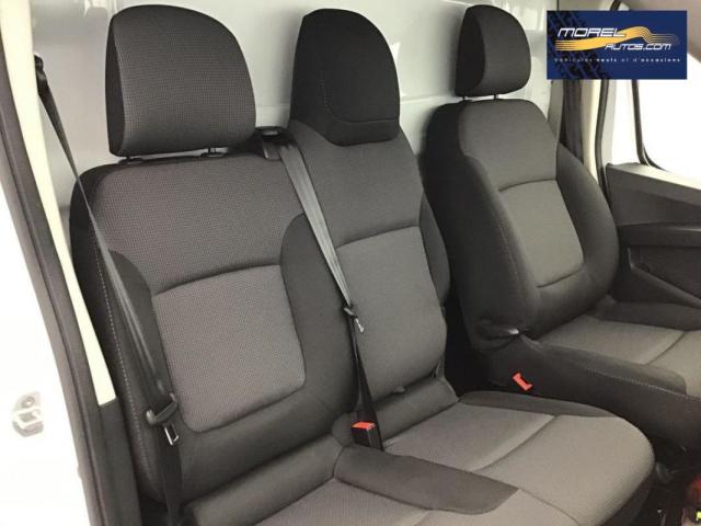 Renault Trafic image 7