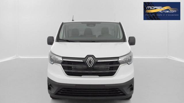 Renault Trafic image 2