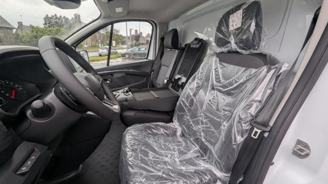 Renault Trafic image 4