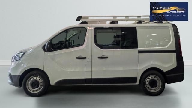 Renault Trafic image 2
