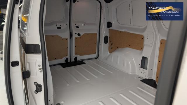 Peugeot Expert image 1