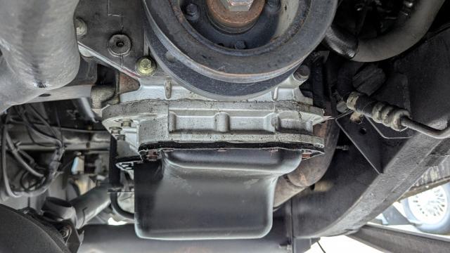 Land Rover Defender image 6