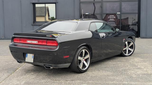 Dodge Challenger image 4