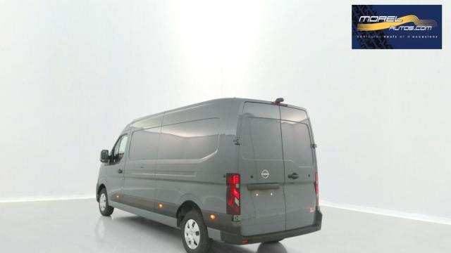 Nissan Interstar image 9