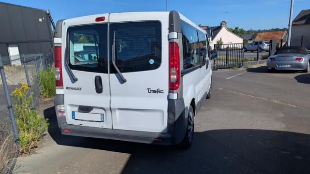 Renault Trafic image 4