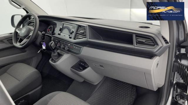 Volkswagen Transporter image 2