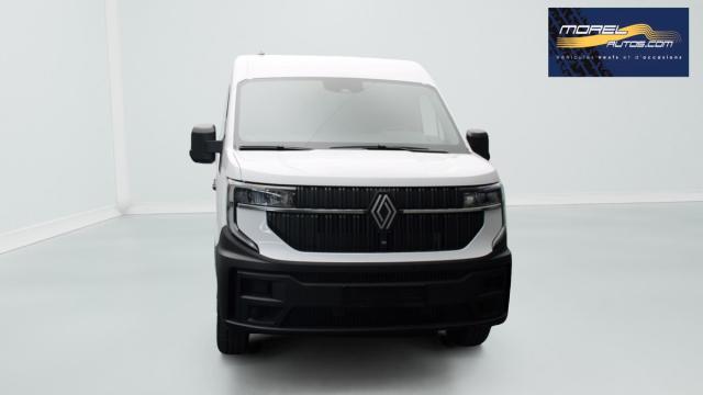 Renault Master image 2
