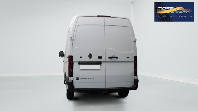 Renault Master image 8