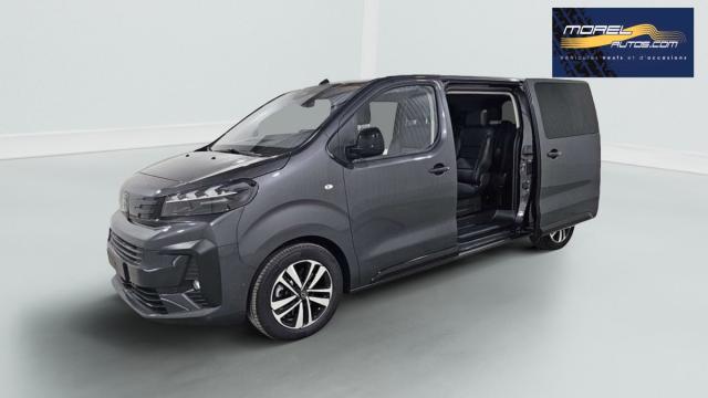 Peugeot Traveller image 2