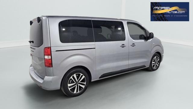 Peugeot Traveller image 9