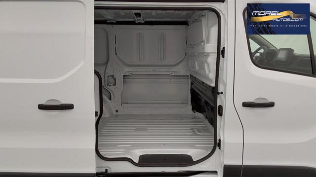 Renault Trafic image 4