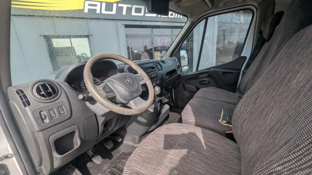Renault Master image 1
