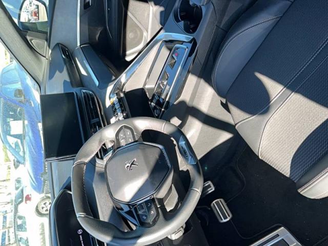 Peugeot 3008 image 1