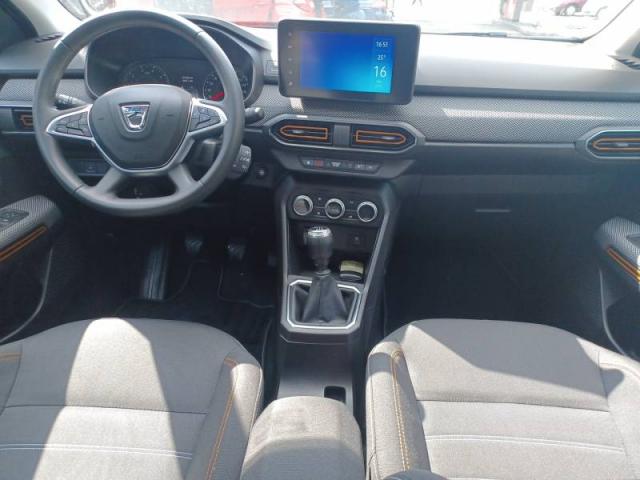 Dacia Sandero image 1