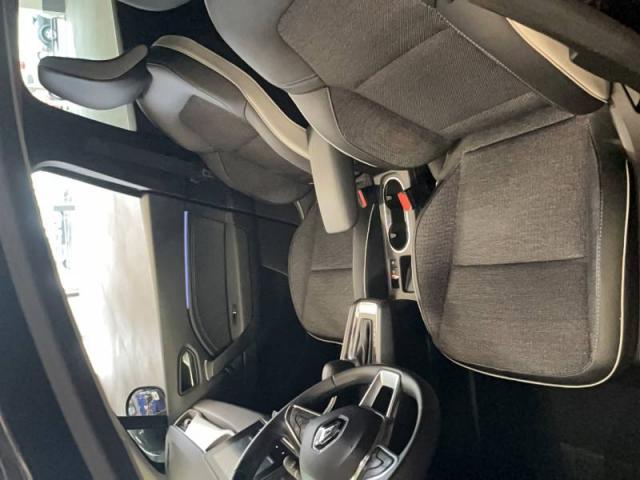 Renault Captur image 8